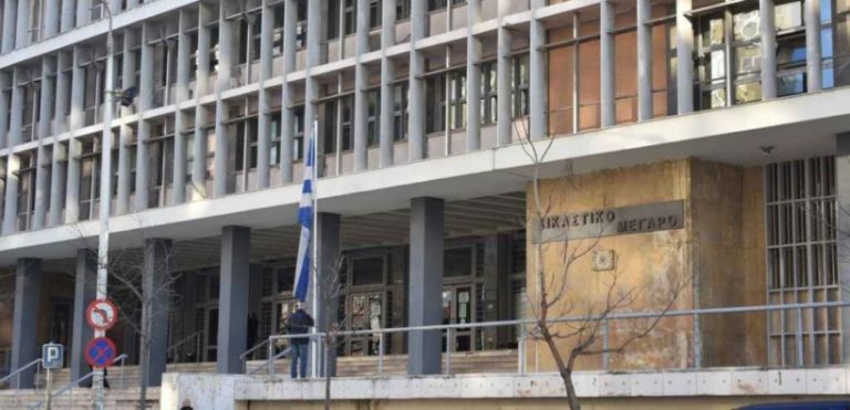 Ελεύθεροι οι συλληφθέντες στην κινητοποίηση για το Πολυτεχνείο (video)