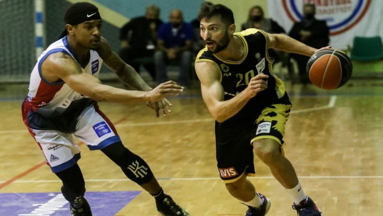 Συνεχίζει αήττητη η ΑΕΚ, 87-66 στο Μεσολόγγι