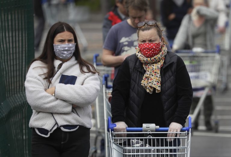 Βρετανία: Τα σούπερ μάρκετ κοινός τόπος επίσκεψης για τα περισσότερα θετικά κρούσματα κορονοϊού