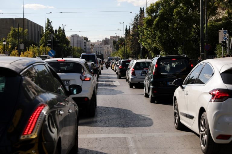 Στο Taxisnet τα ειδοποιητήρια για τα τέλη κυκλοφορίας 2021