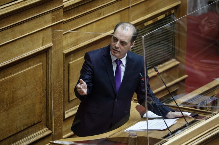 Βελόπουλος: Στείρα αντιπαράθεση στη Βουλή χωρίς ουσιαστικές προτάσεις