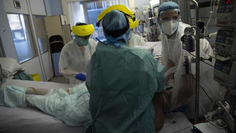 Έξι νέες κλίνες ΜΕΘ στο Νοσοκομείο Παπανικολάου που εφημερεύει (video)