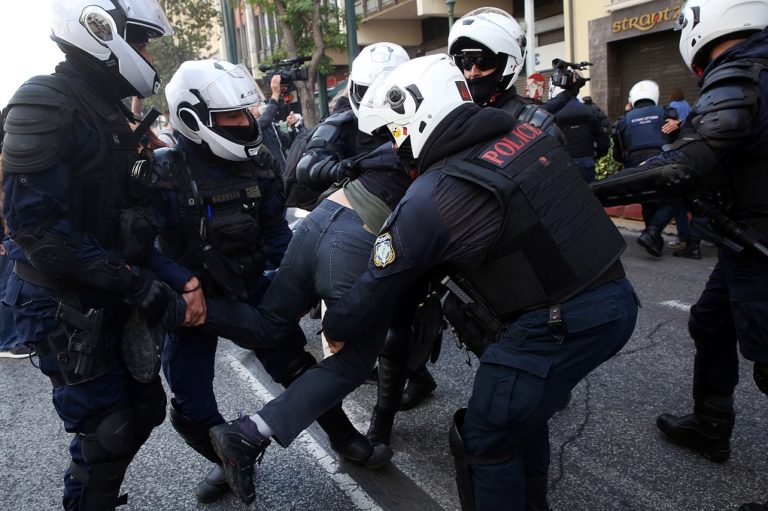 Tο υπουργείο Προστασίας του Πολίτη για τα επεισόδια στο κέντρο της Αθήνας