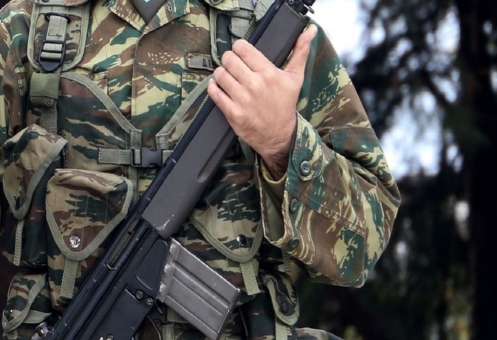Εκτός Ενόπλων Δυνάμεων όσοι αξιωματικοί και υπαξιωματικοί έχουν συμπληρώσει 35 έτη υπηρεσίας με απόφαση του Ν. Δένδια