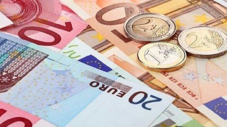 Ευρωζώνη – Αναλυτές: Αναθεωρούν τις προβλέψεις τους, ανοδικά για πληθωρισμό και καθοδικά για ανάπτυξη