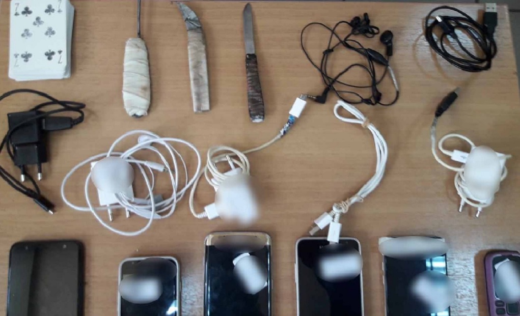 Έρευνες σε φυλακές Ναυπλίου, Κορυδαλλού και Δομοκού – Ναρκωτικά, κινητά τηλέφωνα, αυτοσχέδια σουβλιά