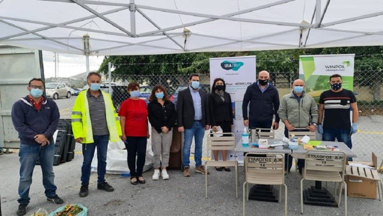 Παραδίδονται οι οικιακοί κομποστοποιητές