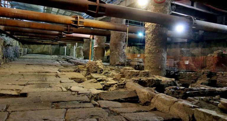 Επτά φορείς της Θεσσαλονίκης παρεμβαίνουν υπέρ της απόσπασης των αρχαιοτήτων στο σταθμό “Βενιζέλου”