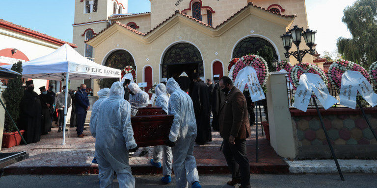 Τελέστηκε σήμερα η εξόδιος ακολουθία για τον μακαριστό Μητροπολίτη Λαγκαδά Ιωάννη (video)