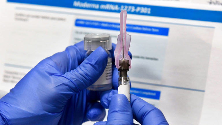 Εμβόλιο: Ολοκληρώθηκε η συμφωνία Κομισιόν – Moderna
