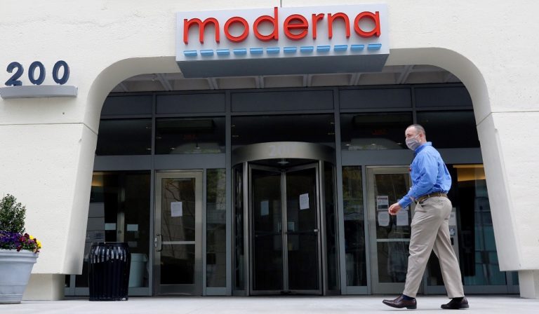Moderna σε Ε.Ε.: Παράταση των διαπραγματεύσεων θα καθυστερήσει τις παραδόσεις του εμβολίου