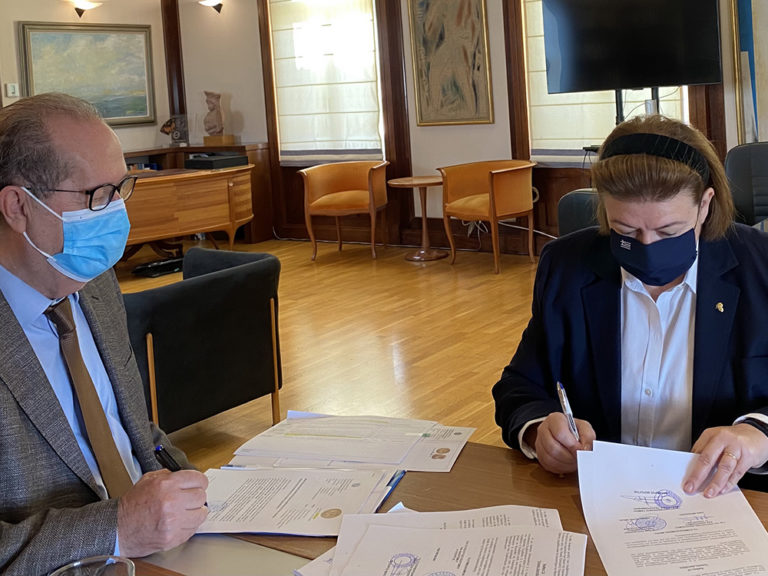 Μεσσηνία: Προγραμματική σύμβαση για τον πύργο Κουμουνδούρου στον Κάμπο του Δήμου Δυτ. Μάνης