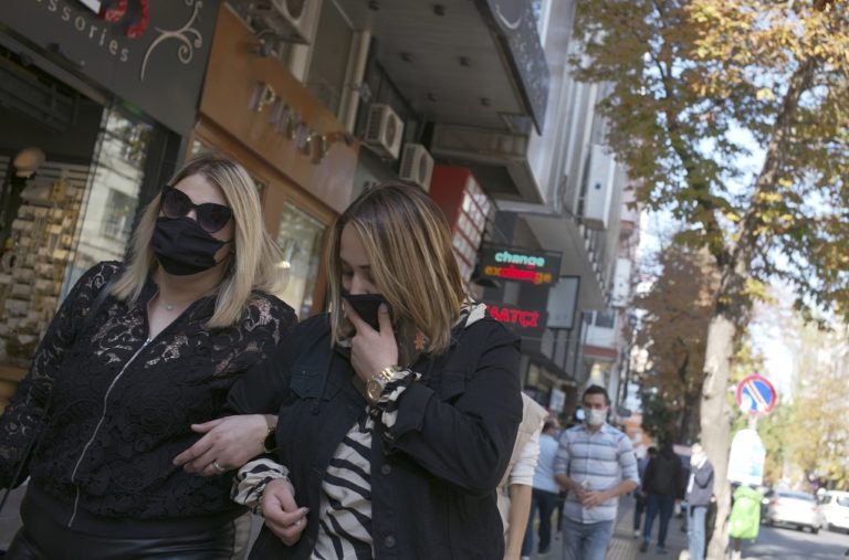Κορονοϊός: Η Τουρκία απαγόρευσε το κάπνισμα σε δημόσιους χώρους