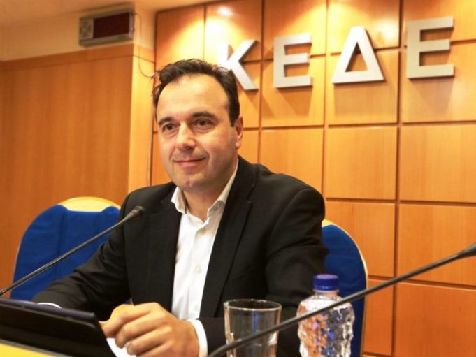 KEΔE: Τηλεδιασκέψεις αντί για συνεδριακές συναντήσεις λόγω κορονοϊού