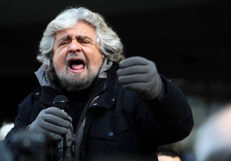Ιταλία – Beppe Grillo: Όχι στον Ευρωπαϊκό Μηχανισμό Στήριξης, η Εκκλησία να πληρώσει ΕΝΦΙΑ