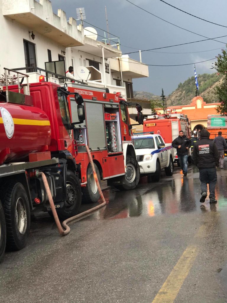 Κεραυνός έπεσε σε σπίτι στη Ρόδο ( video – εικόνες)