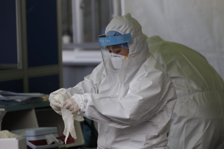 Τριπλάσιο το ποσοστό θνητότητας των ασθενών με covid-19  σε σχέση με τους ασθενείς με γρίπη
