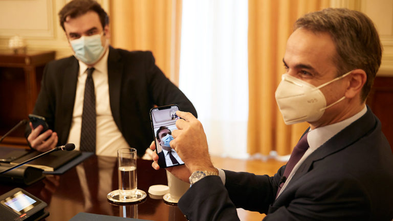 Μέσα από το Μαξίμου η πρώτη βιντεοκλήση 5G στην Ελλάδα