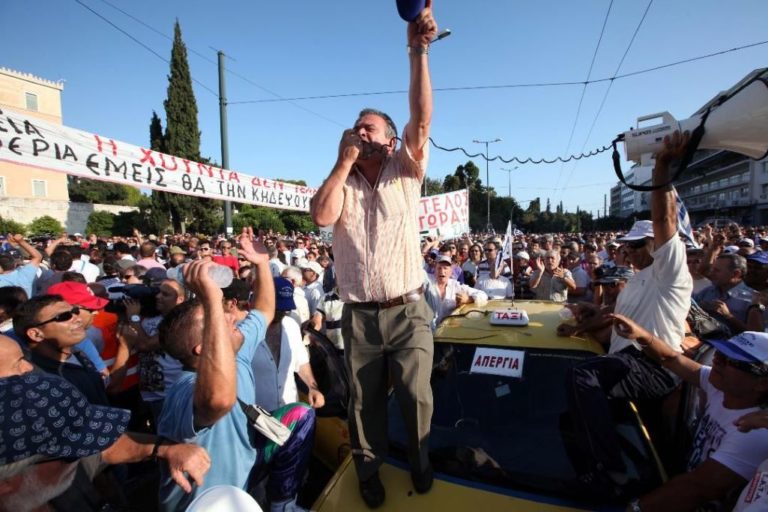 Κραυγή αγωνίας από τους προέδρους ΣΑΤΑ και ΠΟΕΙΑΤΑ για τα ταξί λόγω της πανδημίας