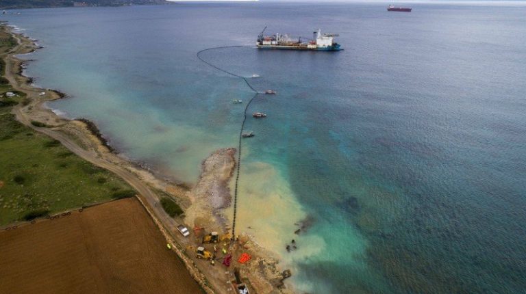 Χανιά: Ολοκληρώθηκε από τον ΑΔΜΗΕ η ηλέκτριση του πρώτου υποβρύχιου καλωδίου που διασυνδέει την Κρήτη με το ηπειρωτικό σύστημα