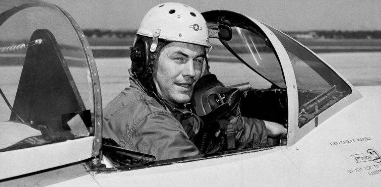 Τσάκ Γέγκερ: Πέθανε ο πιλότος που έσπασε το φράγμα της ταχύτητας του ήχου