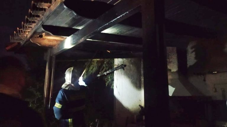 Χανιά: Ξεσηκώθηκε η γειτονιά από την φωτιά