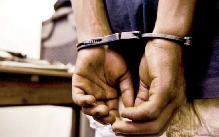 Ιωάννινα: Τρεις συλλήψεις για πλαστά πιστοποιητικά και παράνομη είσοδο στη χώρα