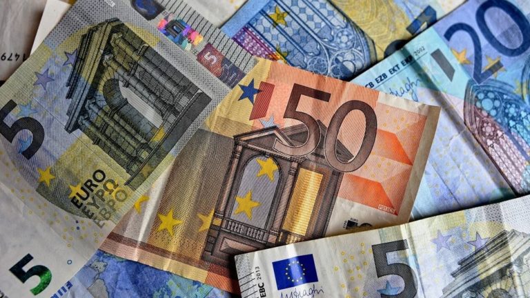«Ασημένιο» η Ελλάδα στις απώλειες ΦΠΑ – ‘Εχασε 5,3 δισ. ευρώ μόνο το 2019