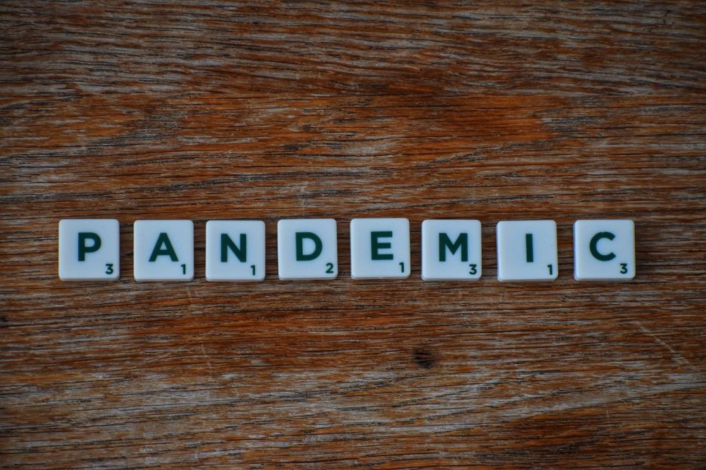 «Πανδημία»: Η λέξη της χρονιάς σύμφωνα με αμερικανικό διαδικτυακό λεξικό