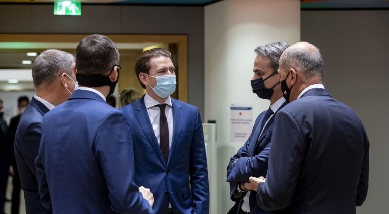 Ευρωπαϊκό Συμβούλιο: Δύσκολη εξίσωση οι κυρώσεις κατά της Τουρκίας – Ποιοι αντιδρούν (video)