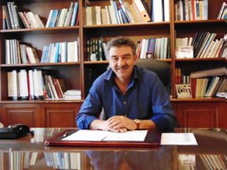 Δήμος Γρεβενών: Υπογραφή σύμβασης για τις εργασίες στο δρόμο Σμίξη-Βασιλίτσα
