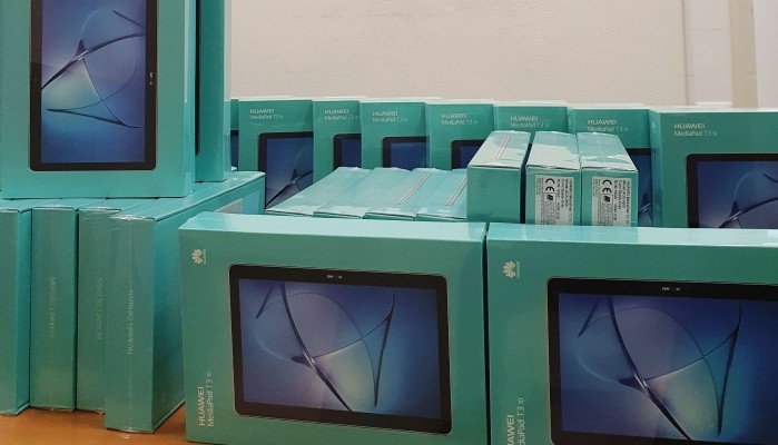 Δήμος Σφακίων: 30 tablet για της ανάγκες της τηλεκπαίδευσης