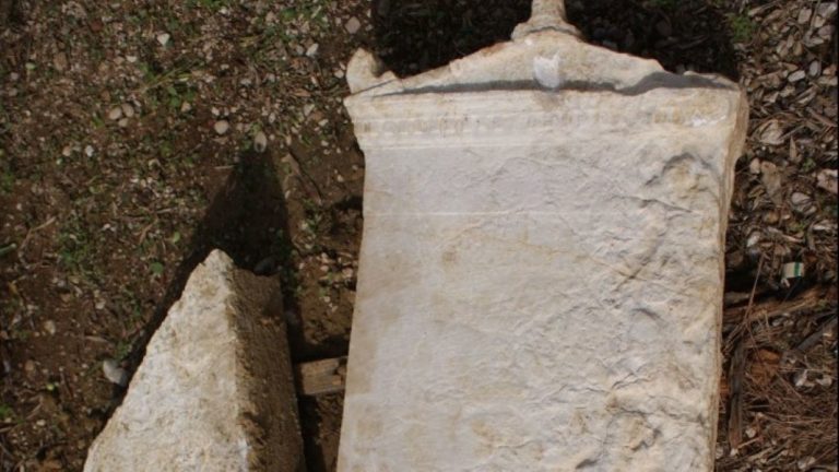 Αποκάλυψη οκτώ τάφων σε σωστική ανασκαφική έρευνα στην Ηλεία