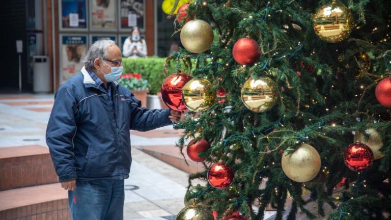 Α. Γκίκας: Οι επισκέψεις μεταξύ συγγενών κρύβουν τη μεγαλύτερη δυναμική μετάδοσης (video)