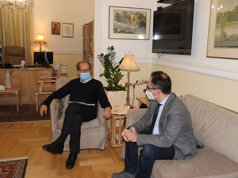 Συνάντηση υφυπουργού Υγείας με τον περιφερειάρχη Πελοποννήσου