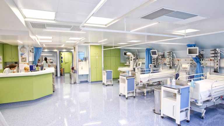 Covid-19: Έντεκα νοσηλείες σε κρεβάτια των ΜΕΘ Πελοποννήσου