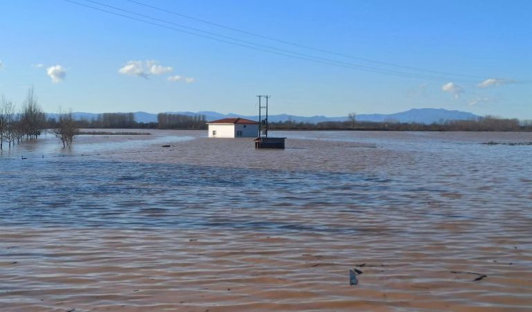 Χιλιάδες στρέμματα πλημμύρισαν στους Δήμους Βισαλτίας &Εμμανουήλ Παππά – Ξεκίνησε η καταγραφή των ζημιών