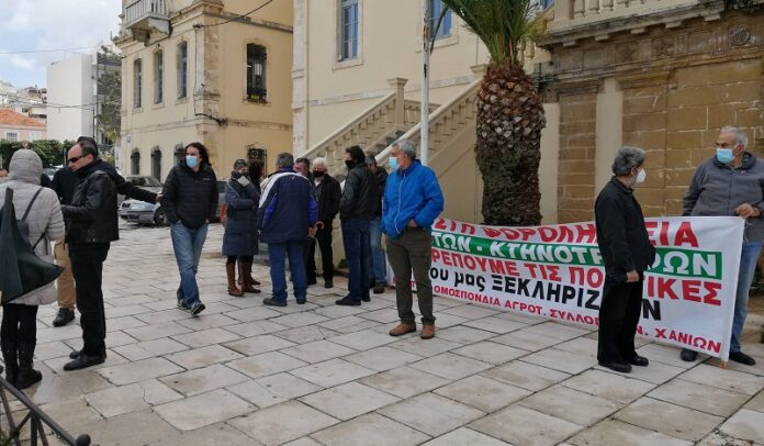 Συμβολική κινητοποίηση εμπόρων – αγροτών στην Περιφερειακή Ενότητα Χανίων