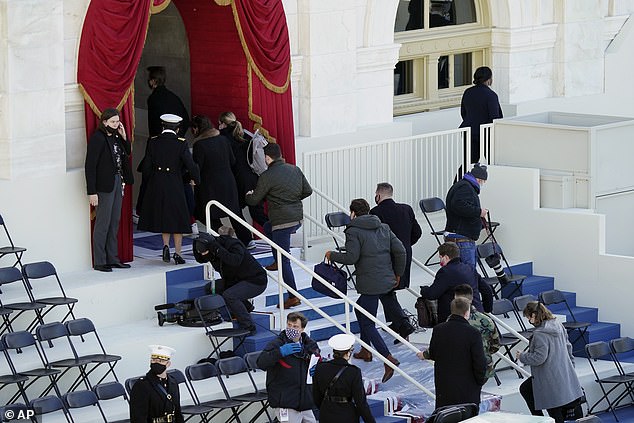 Συναγερμός στο Καπιτώλιο – Διεκόπη η πρόβα για την ορκωμοσία Μπάιντεν