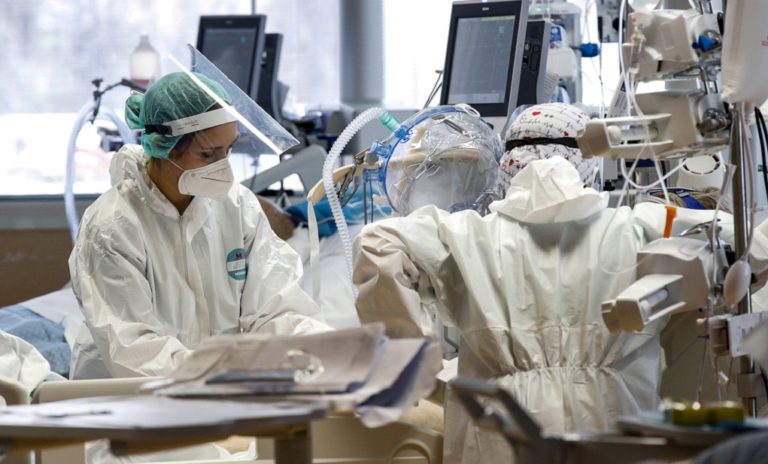 Ιταλία: 20% λιγότερα εμβόλια θα παραδώσει η Moderna