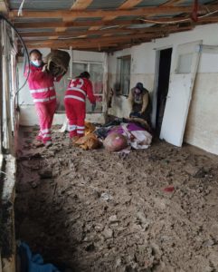 Κομοτηνή: Στο πλευρό των πλημμυροπαθών οι εθελοντές Σαμαρείτες