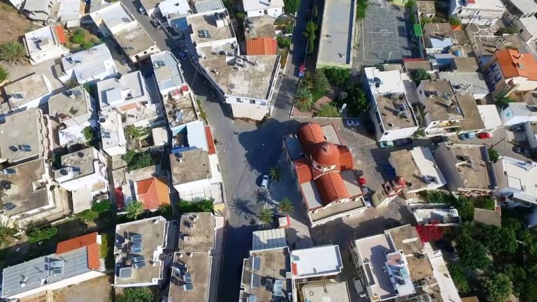 Κρήτη: Αυστηρά περιοριστικά μέτρα λόγω κορονοϊού στο Παλαίκαστρο Σητείας