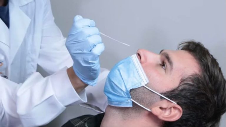 Το πρώτο ελληνικό rapid test που κυκλοφορεί στην αγορά (Video)