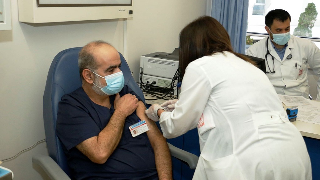 Δεύτερη φάση εμβολιασμών για υγειονομικούς της Κρήτης