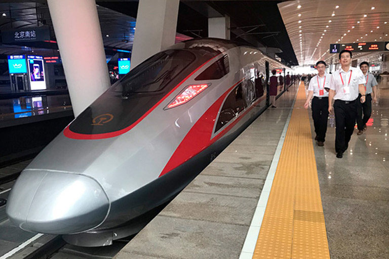Η Κίνα παρουσίασε το πρώτο τρένο υψηλής ταχύτητας που έχει σχεδιαστεί για εξαιρετικά χαμηλές θερμοκρασίες