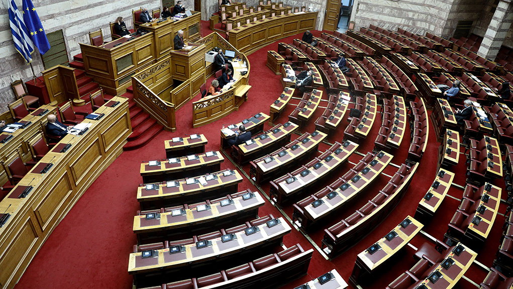 Βουλή – Συζήτηση του νομοσχεδίου για την επέκταση αιγιαλίτιδας στο Ιόνιο
