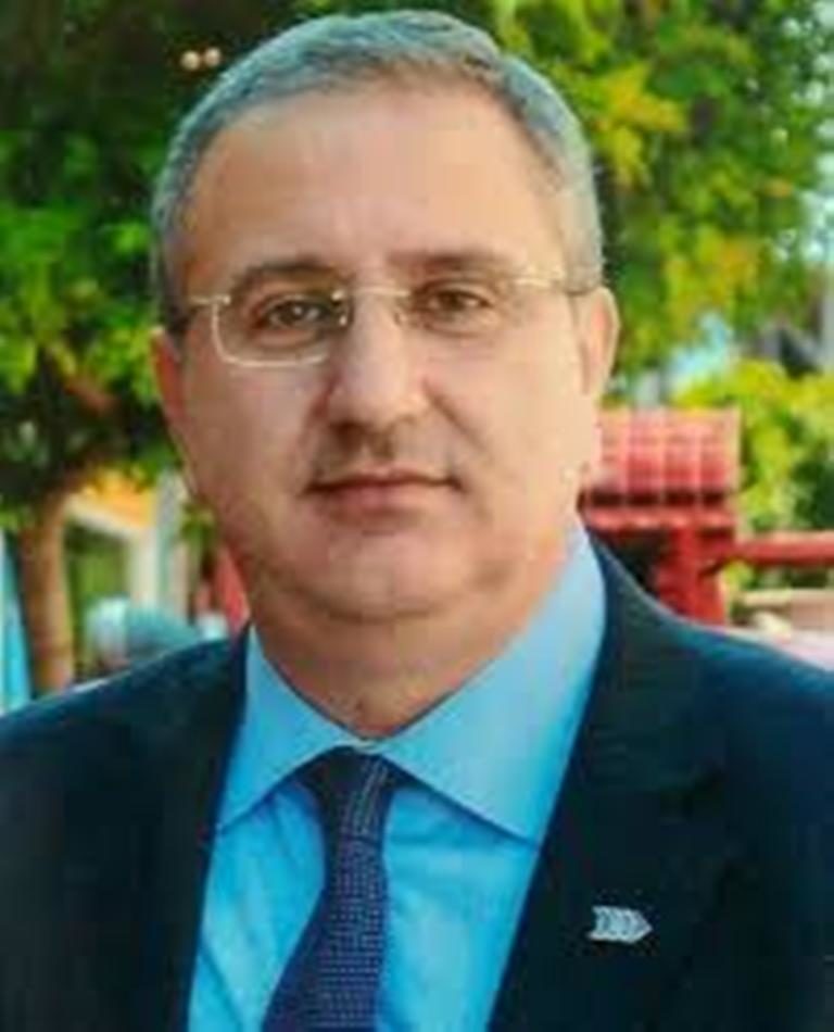 Ν. Θεοδοσάκης : Η επιστρεπτέα προκαταβολή να μετατραπεί σε επίδομα βοήθειας (audio)