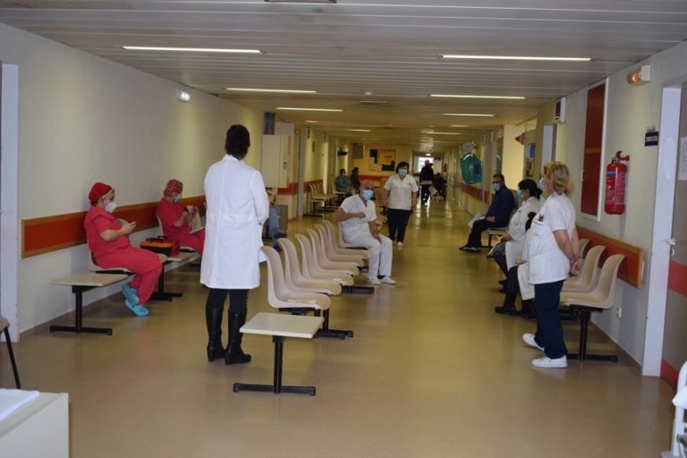 Νοσοκομειακοί Γιατροί Ξάνθης: Το εμβόλιο είναι το μόνο όπλο που διαθέτει η ιατρική κοινότητα