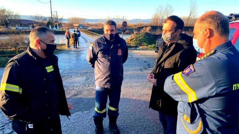 Στις πληγείσες περιοχές Βισαλτίας, Εμμανουήλ Παππά και Ν. Ζίχνης  ο Τ. Χατζηβασιλείου