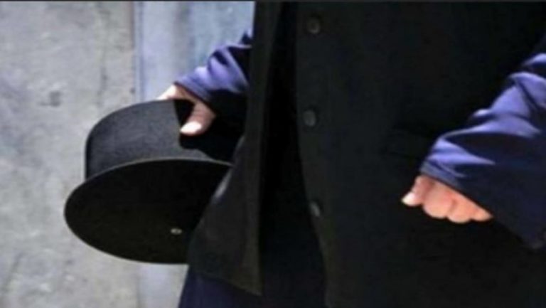 Λάρισα: Ιερέας “έγινε καπνός” από τα δικαστήρια  – Δικάζονταν για την υπεξαίρεση 3,8 εκ. ευρώ